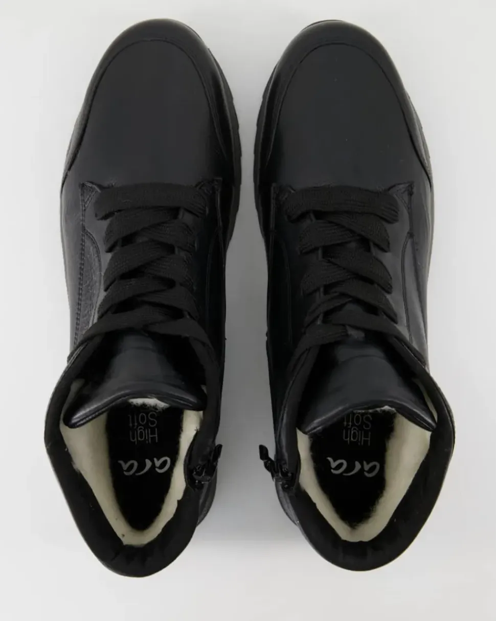 OSAKA Stiefeletten in Schwarz