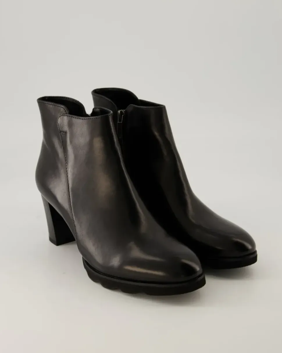 Patricia 01 Stiefeletten in Schwarz