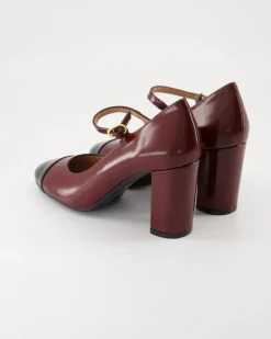 P02881B Pumps in Bordeaux