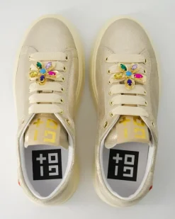 PIA Sneaker in Gold