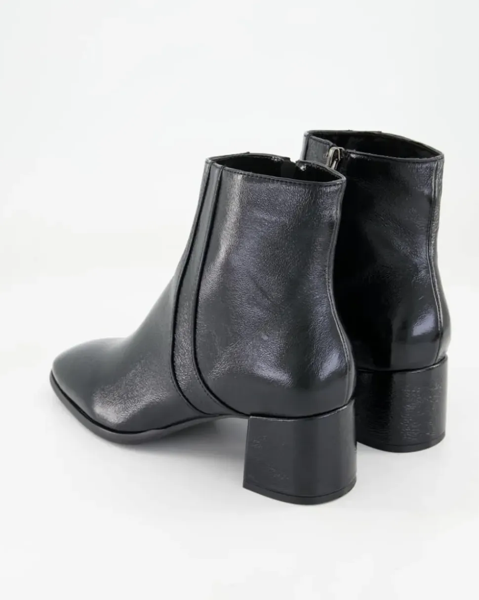 Pilar 07 Stiefeletten in Schwarz