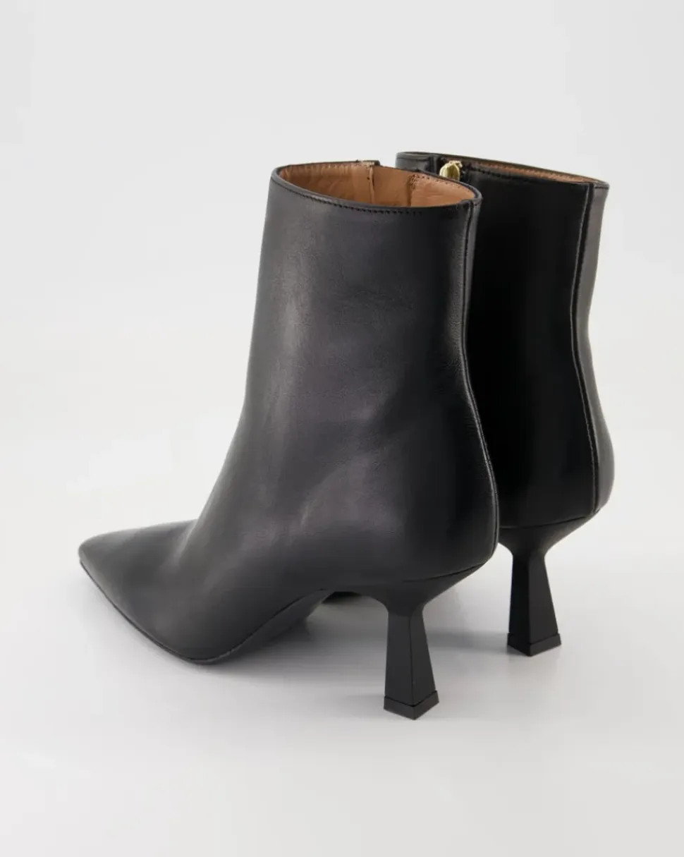 P01723N Stiefeletten in Schwarz
