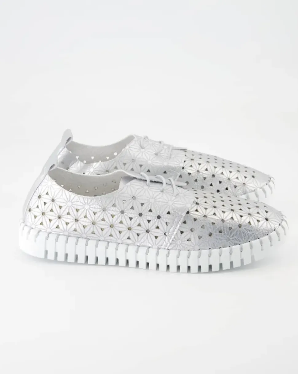 Poppy Sneaker in Silber