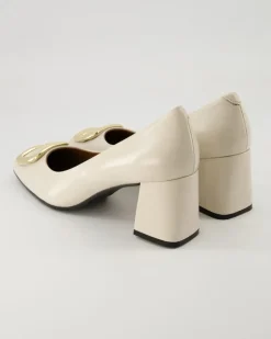 6523 Pumps in Beige