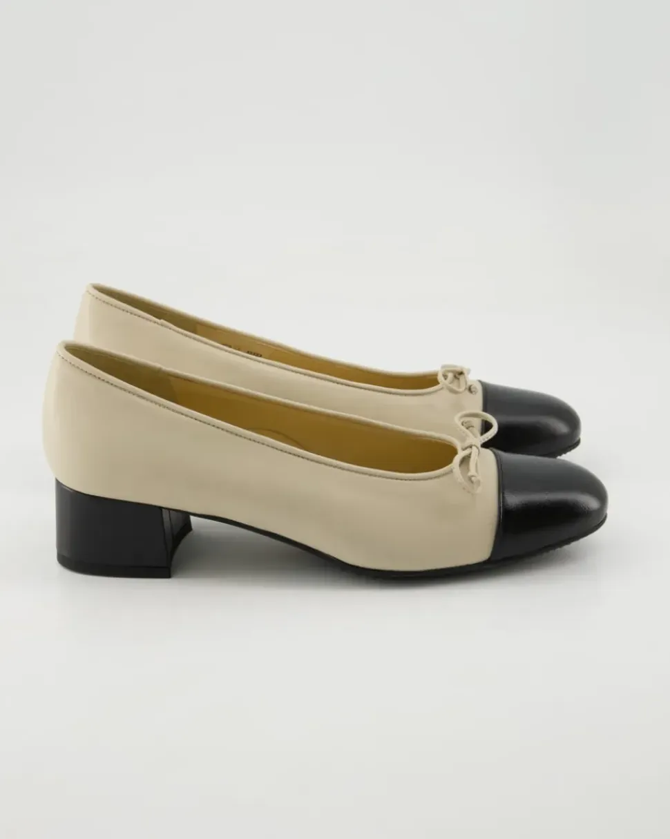 32323 Pumps in Beige
