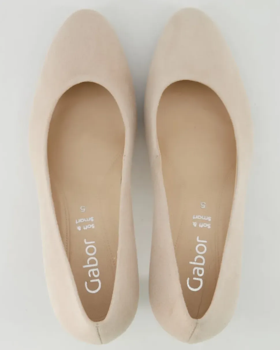 21.270.11 Pumps in Beige