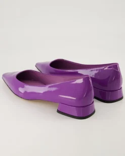 2507 Pumps in Lila