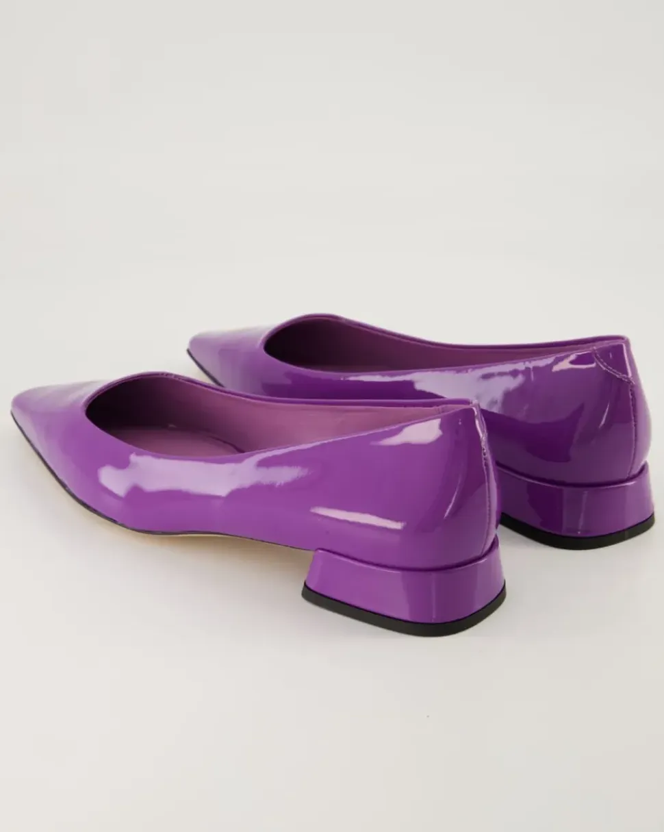 2507 Pumps in Lila