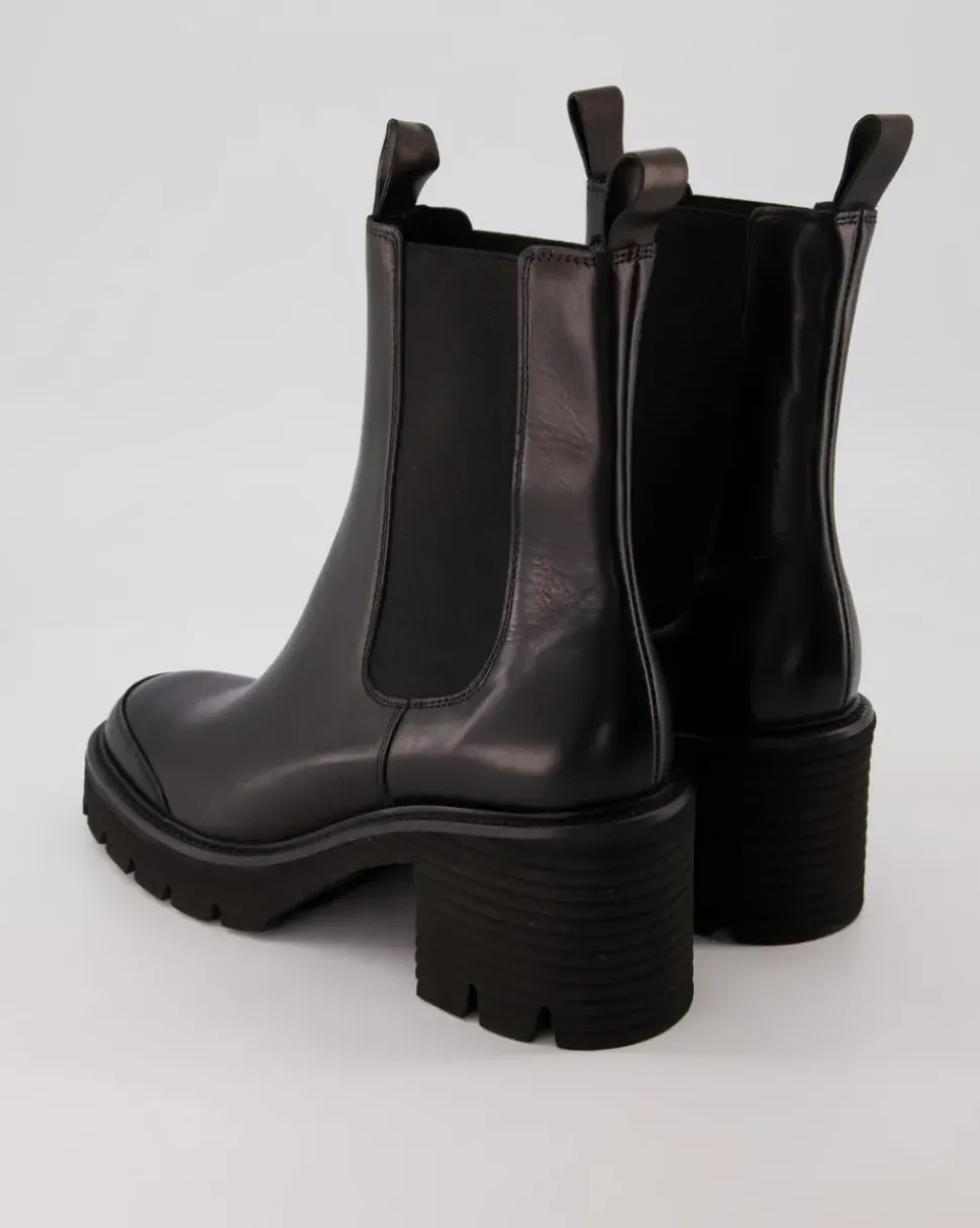 PUNCH Chelsea Boots in Schwarz