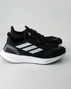 Pureboost 5 Sportschuhe in Schwarz