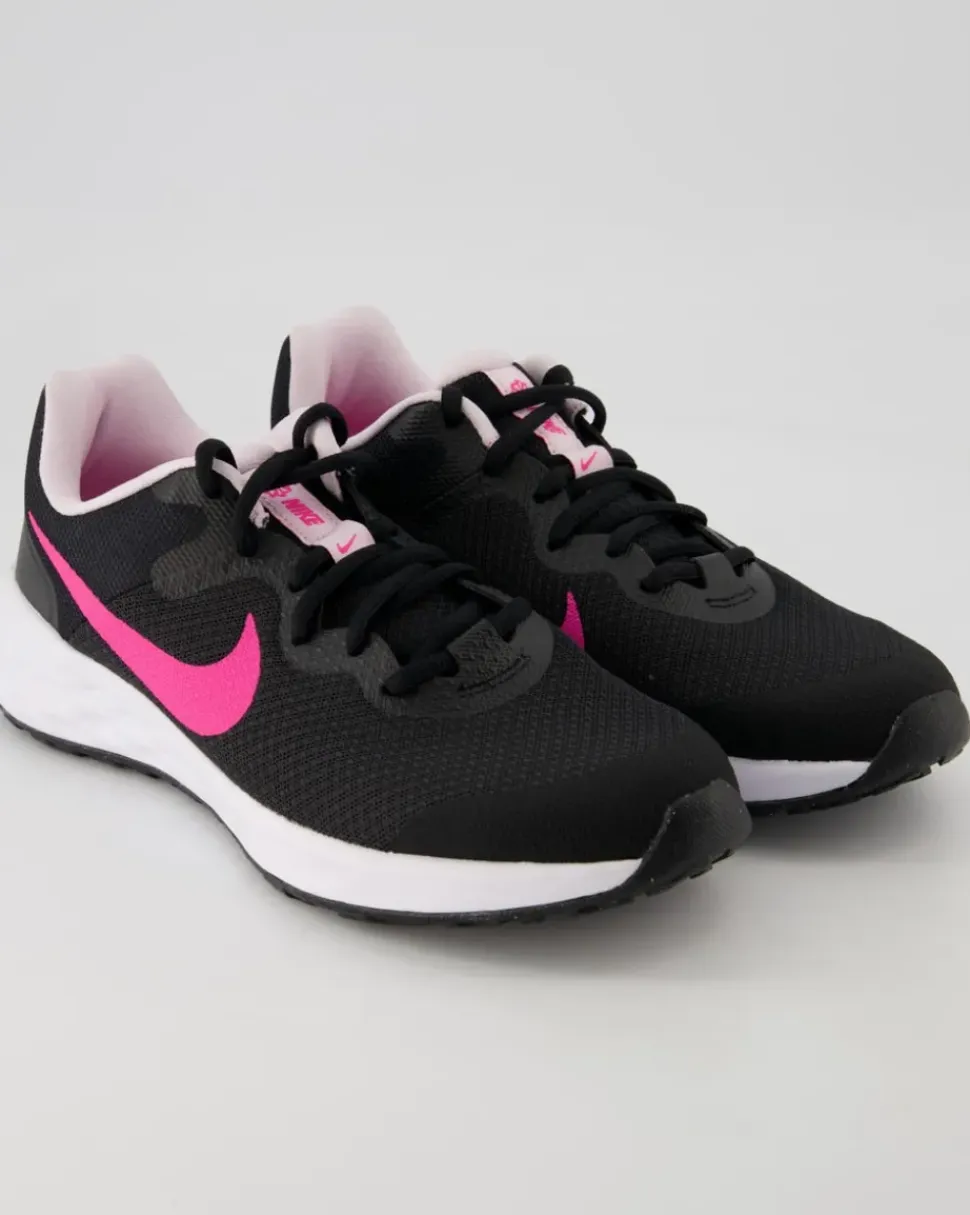 Revolution 6 NN Sportschuhe in Schwarz