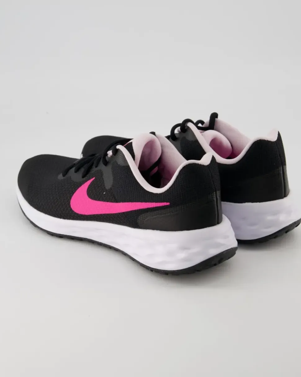 Revolution 6 NN Sportschuhe in Schwarz