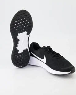 Revolution 7 Sportschuhe in Schwarz