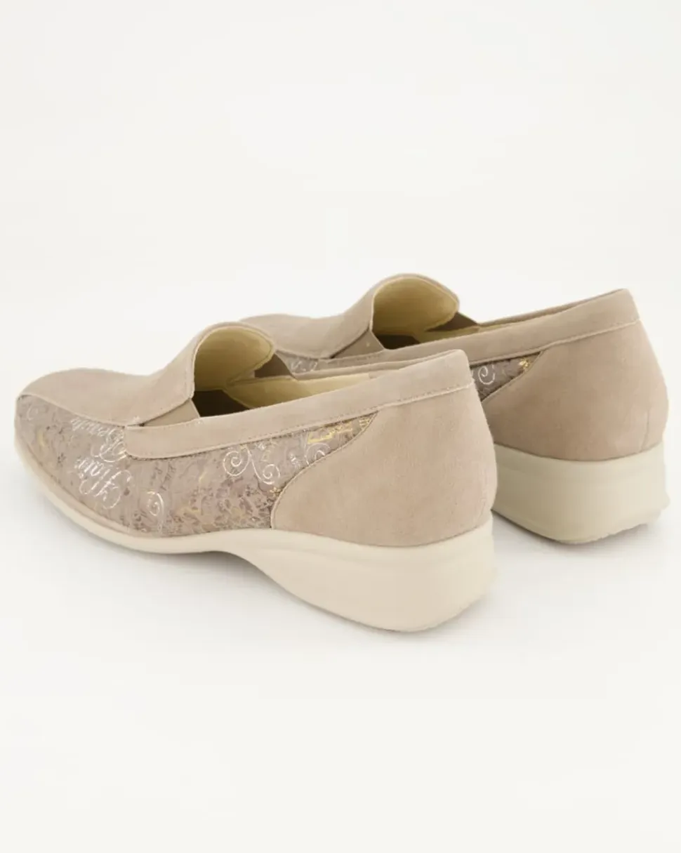 Ria Slipper in Beige