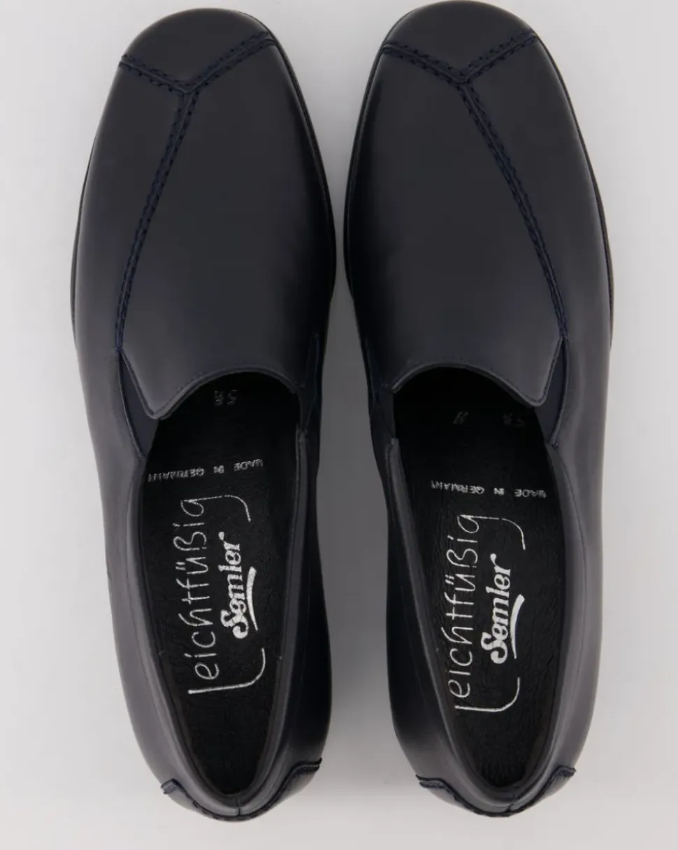 RIA Slipper in Blau