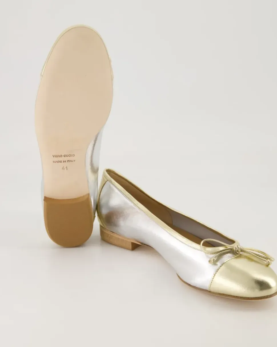Roon Ballerinas in Gold