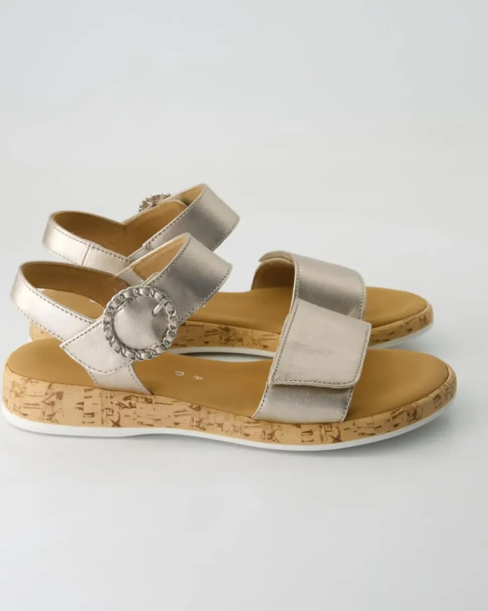 62.734.82 Sandalen in Gold