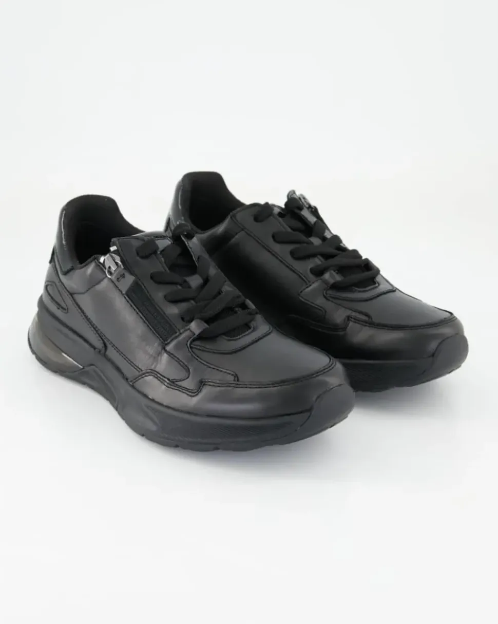 56.848.57 Sneaker