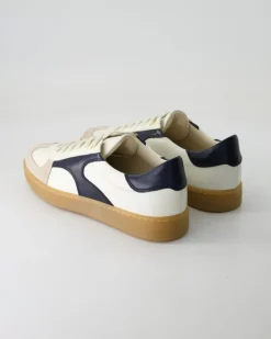 6615 Sneaker in Blau