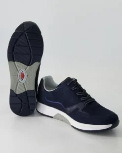 66.878.36 Sneaker in Blau