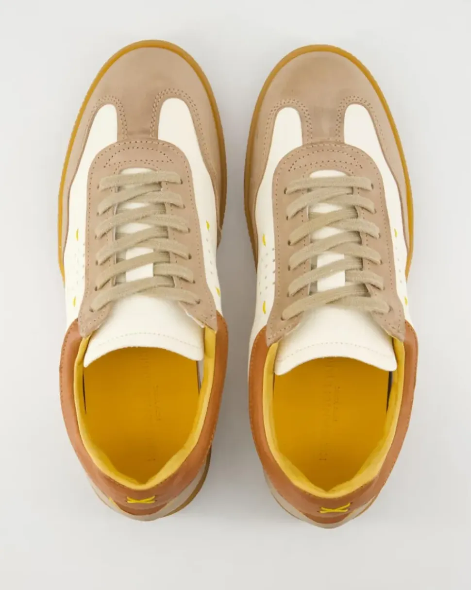 16540 Sneaker in Braun