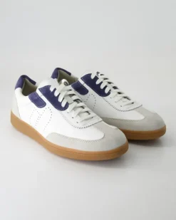 1071.10.12 Sneaker in Grau