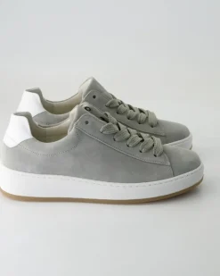 66.430.34 Sneaker in Grün