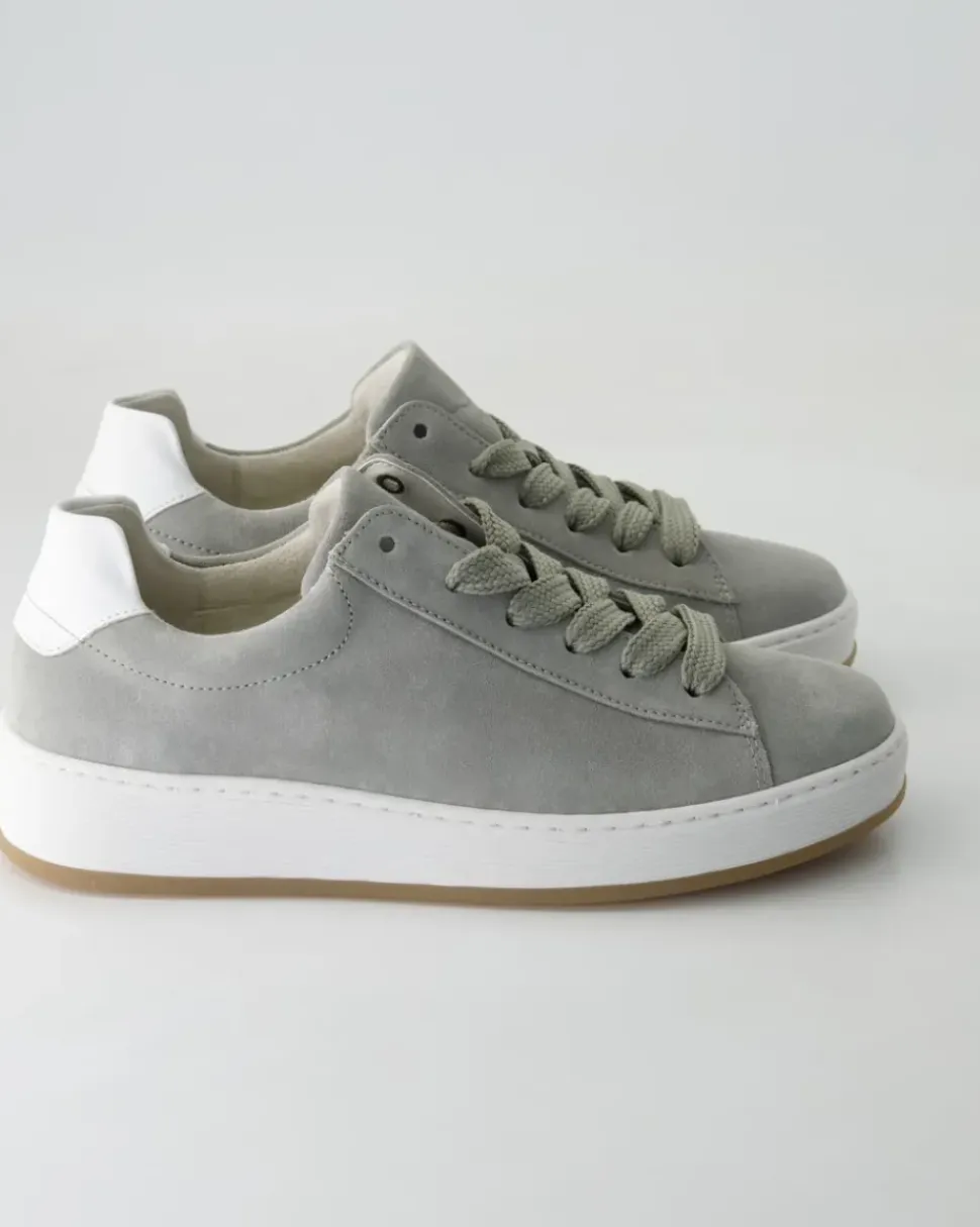 66.430.34 Sneaker in Grün