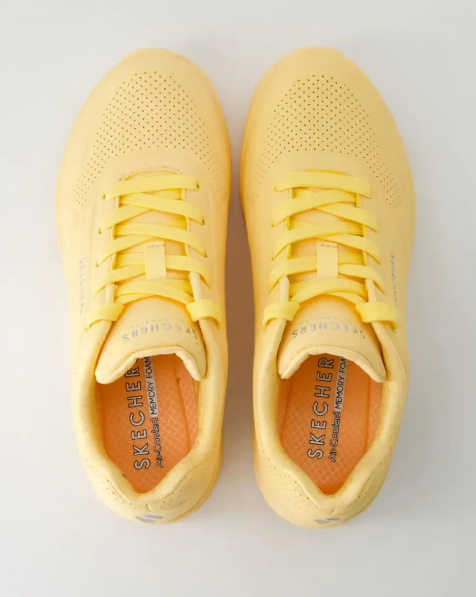 73690 Sneaker in Orange