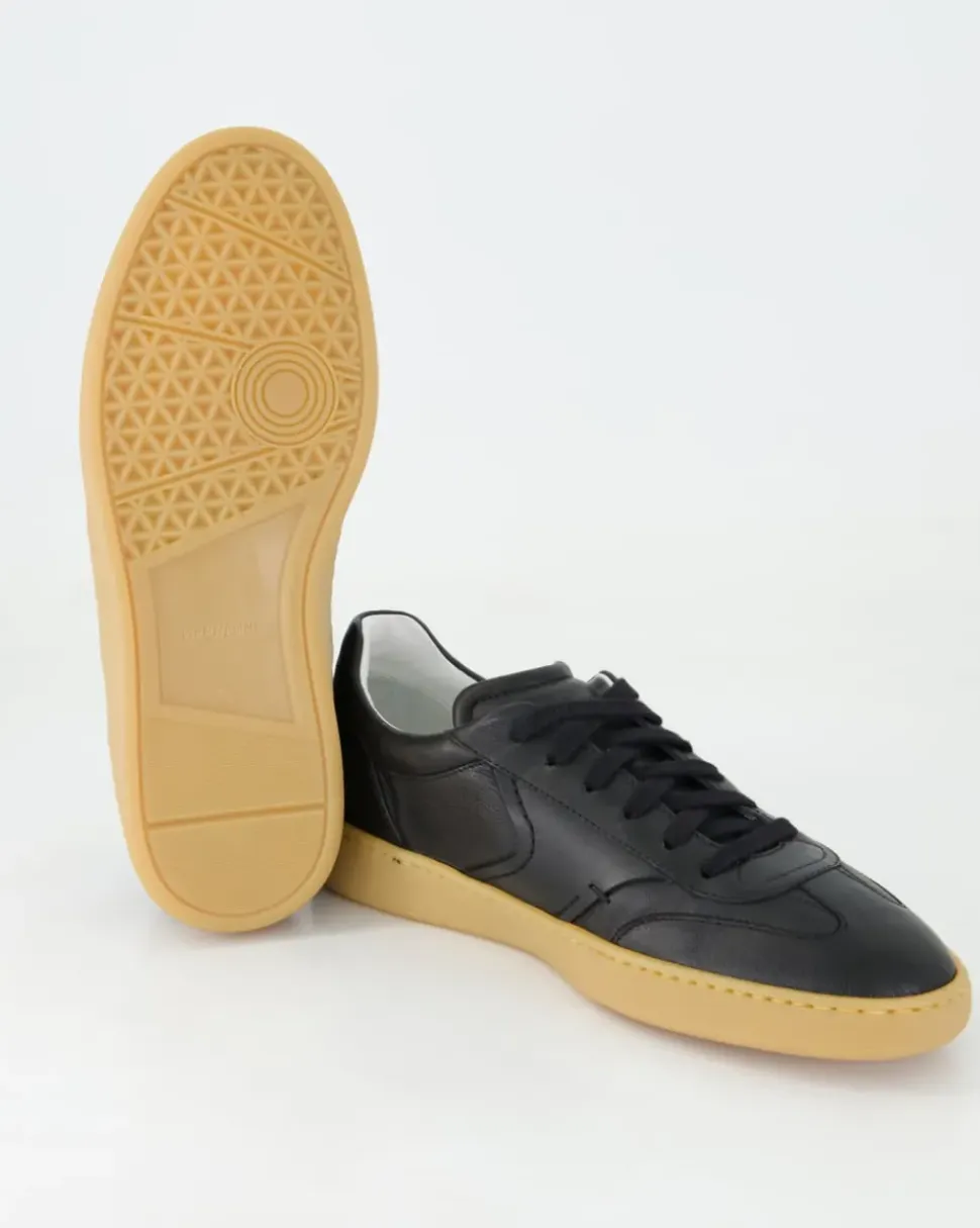 26028 Sneaker in Schwarz