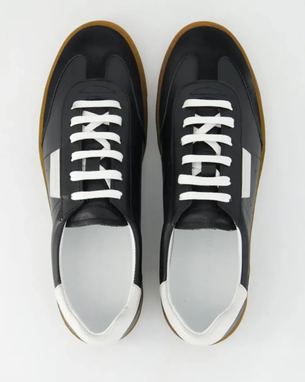 13502 Sneaker in Schwarz