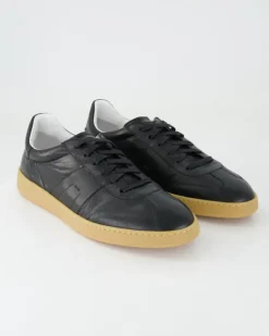 25851 Sneaker in Schwarz