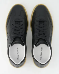 25851 Sneaker in Schwarz