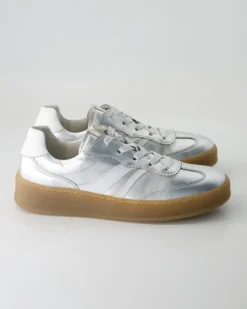 66.435.80 Sneaker in Silber