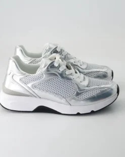 66.893.10 Sneaker in Silber