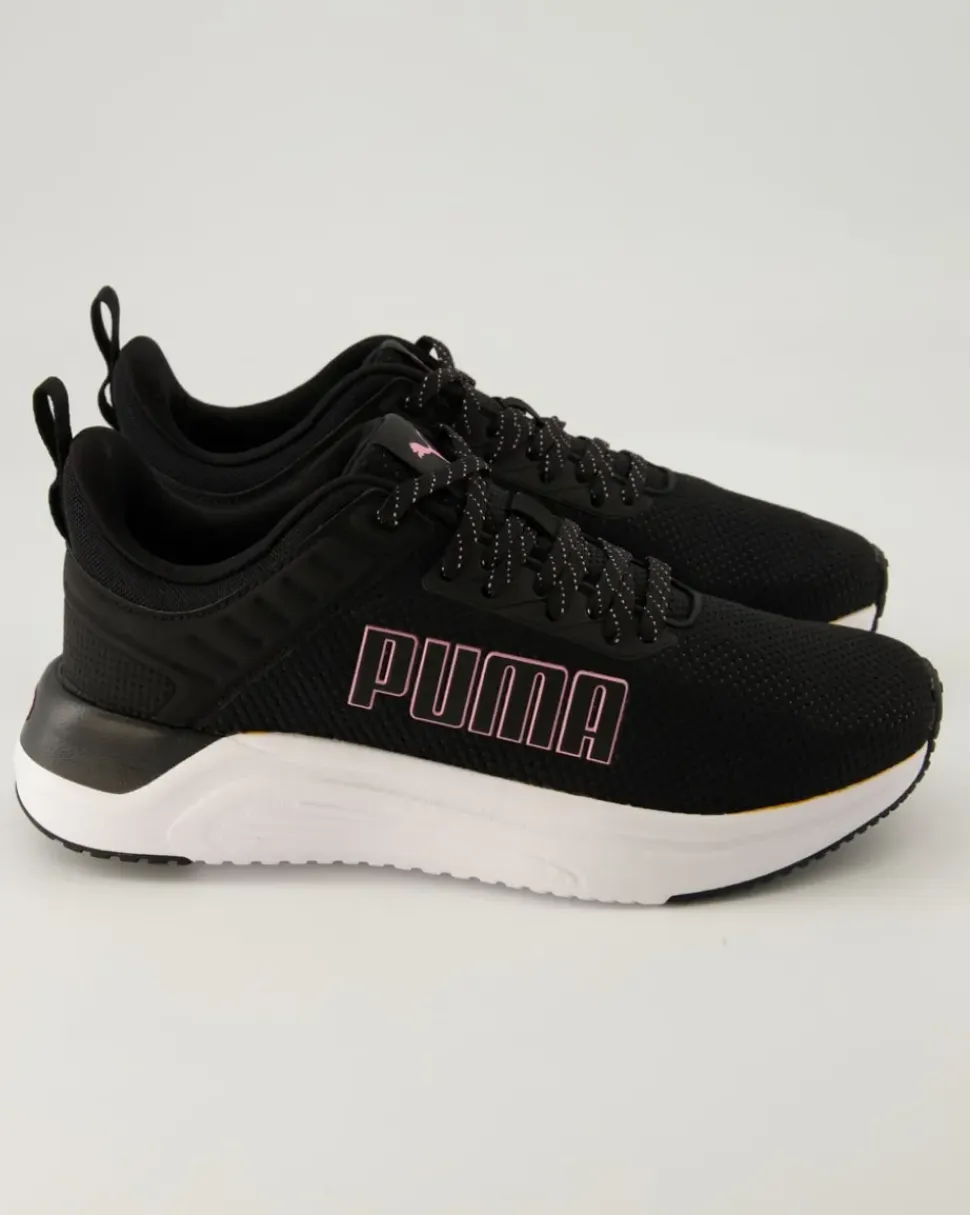 Softride Astro T Sportschuhe in Schwarz