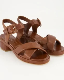 S227 Sandalen in Braun