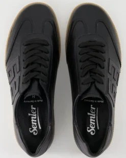 Steffi Sneaker