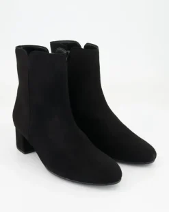 55.680.17 Stiefeletten in Schwarz