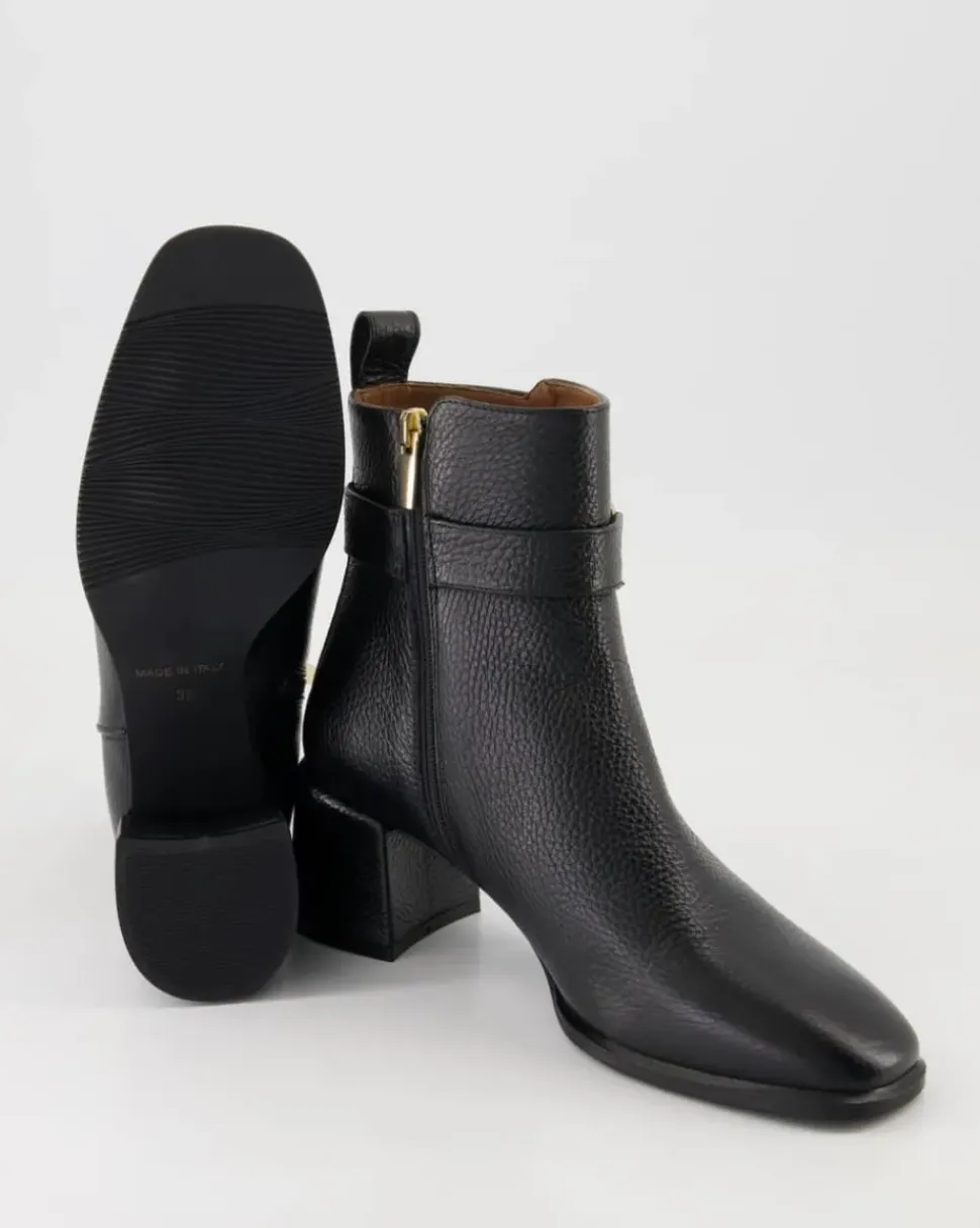 4935 Stiefeletten in Schwarz