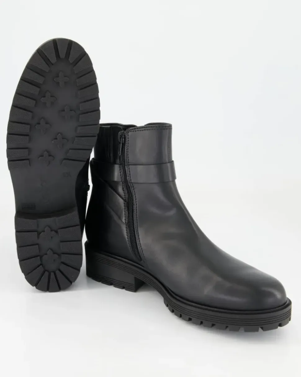52.762.57 Stiefeletten in Schwarz
