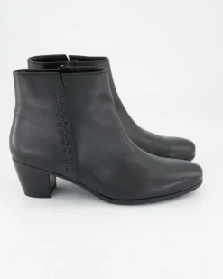 55.524.27 Stiefeletten in Schwarz