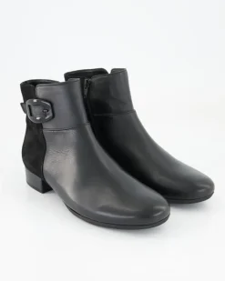 52.714.67 Stiefeletten in Schwarz