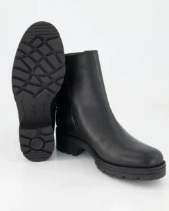 52.780.57 Stiefeletten in Schwarz