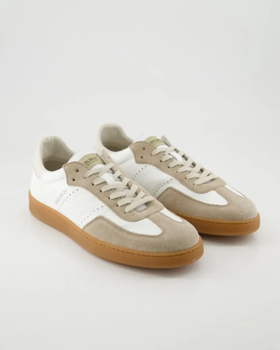 Swing Court Sneaker in Beige