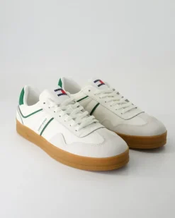 THE GREENWICH LEATHER Sneaker in Beige