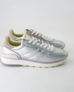 TIRYNS Sneaker in Silber