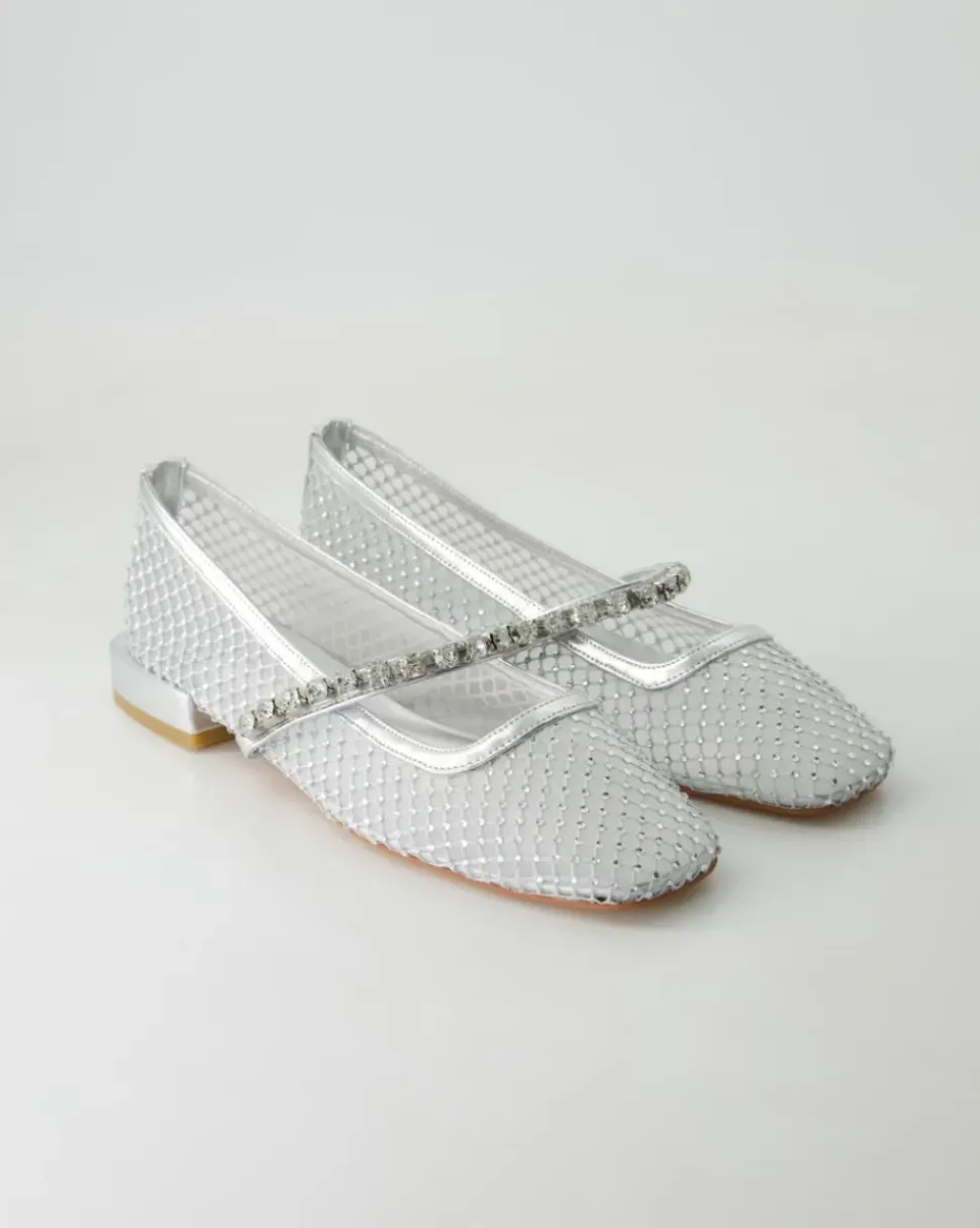 V250507 Ballerinas in Silber