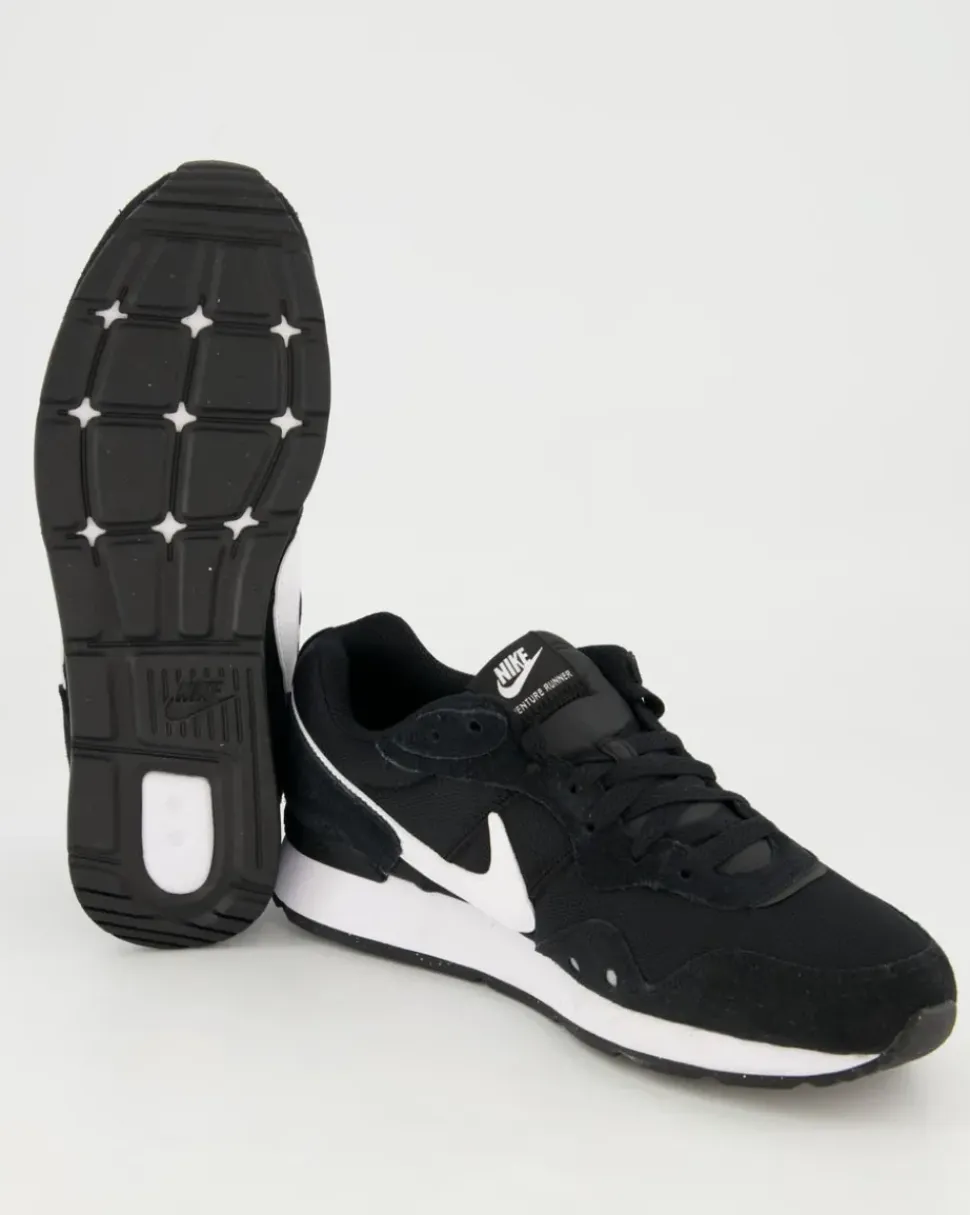 VENTURE RUNNER Sneaker in Schwarz