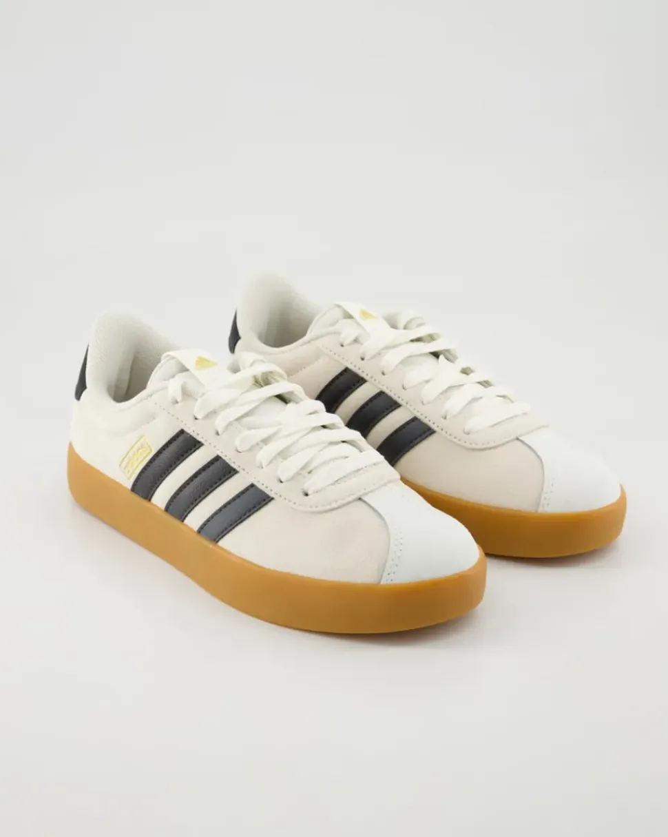 VL Court 3.0 Sneaker in Beige
